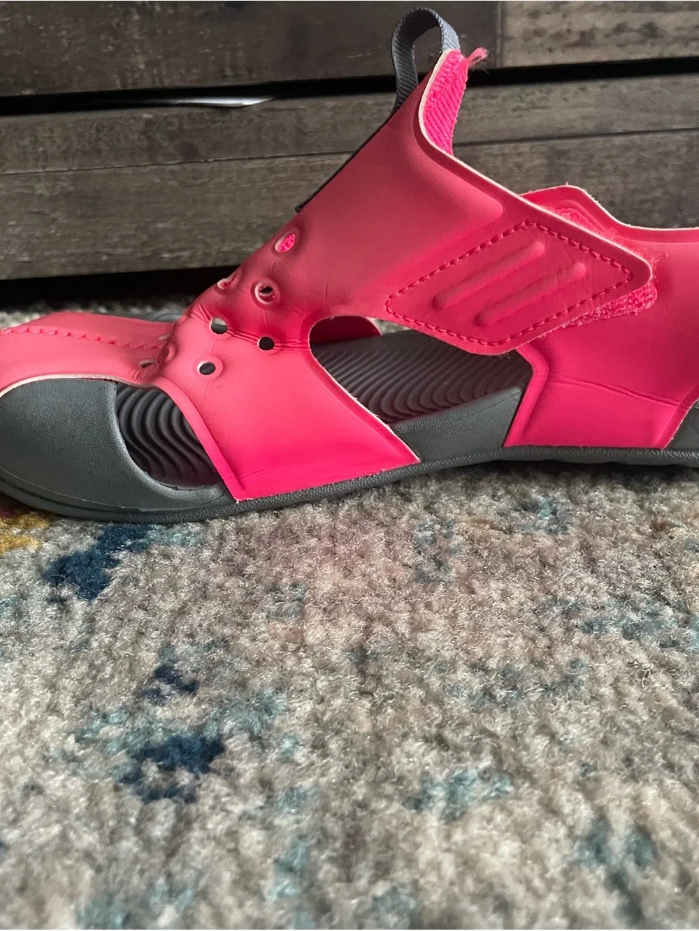 Nike kids girls Hot Pink and Gray Slide Sandals